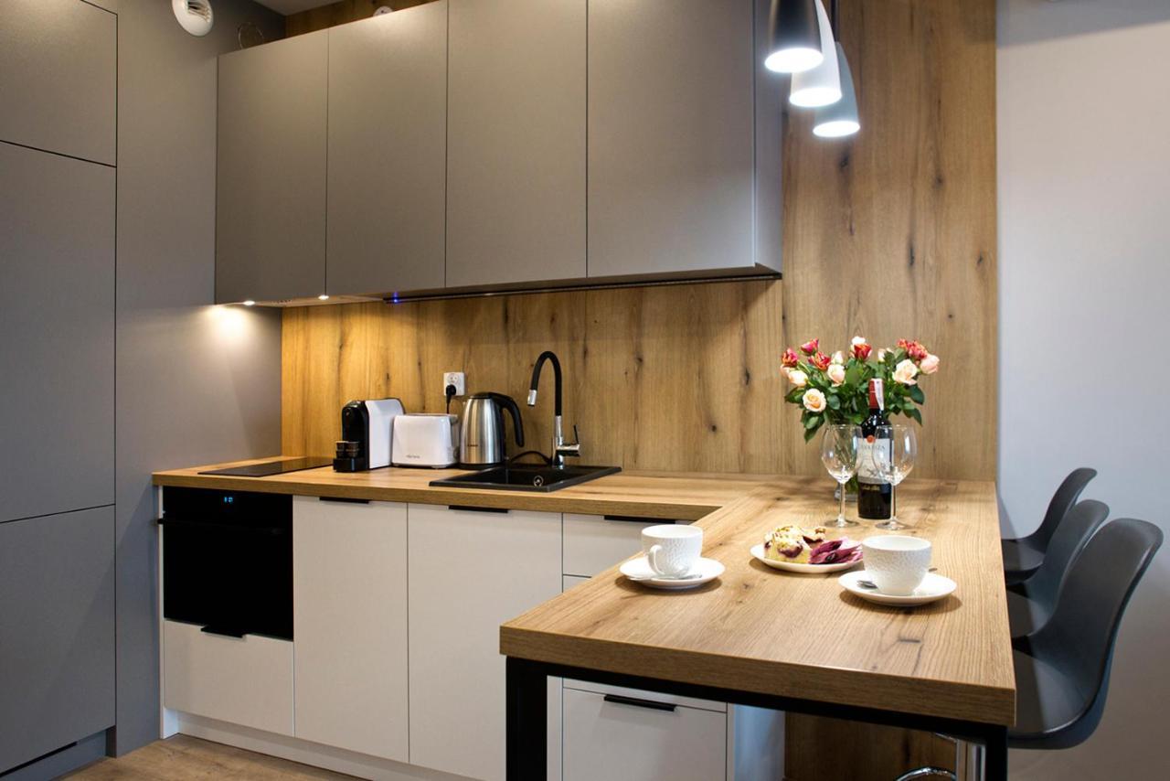 Komputerowa Serviced Apartments By P&O 华沙 外观 照片